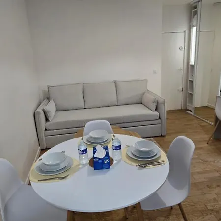 D'architecte En Plein Coeur De 7eme Arrondissement Apartment *